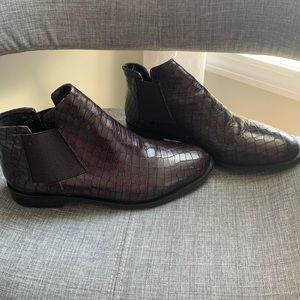 Stelle Monelle Embossed Croc Booties